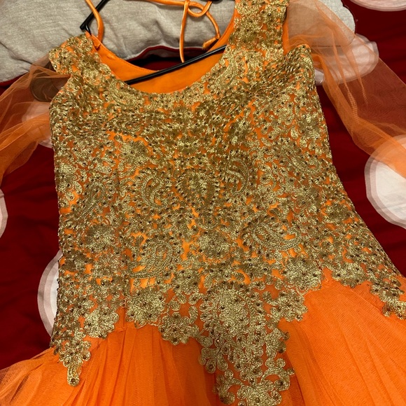 Pakistani Indian wedding party gown 3 PCs suit orange small eid outfit - Picture 6 of 16